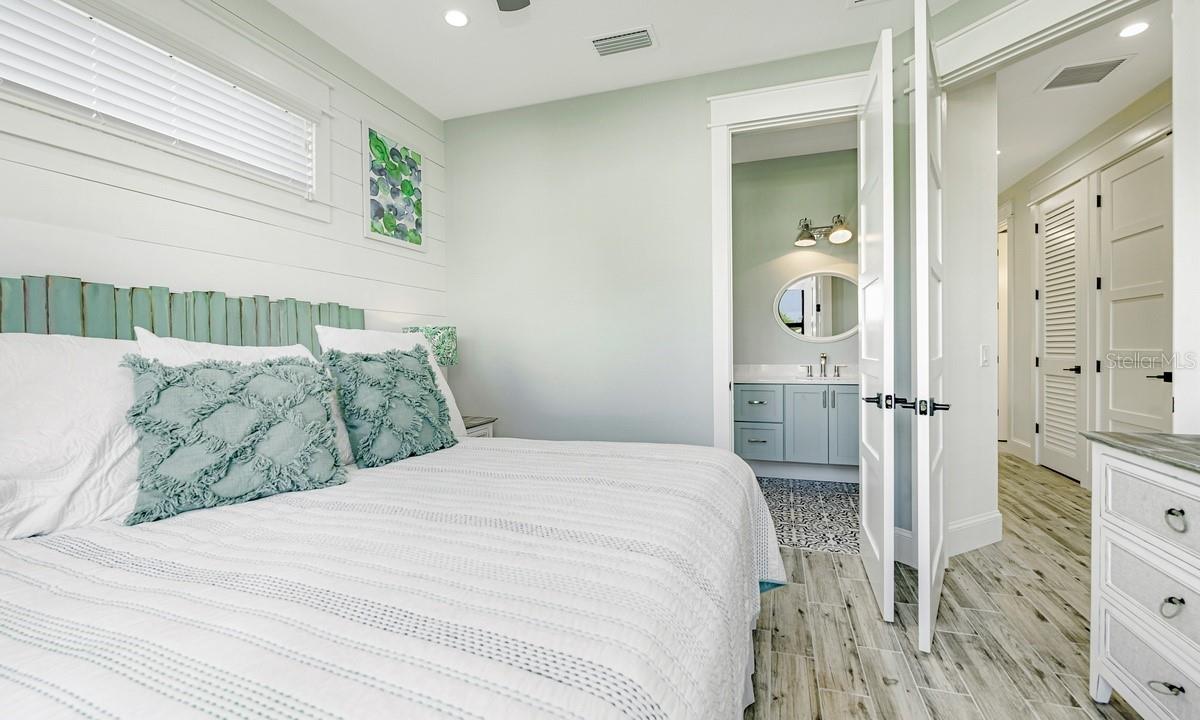 A4682263 Property Photo