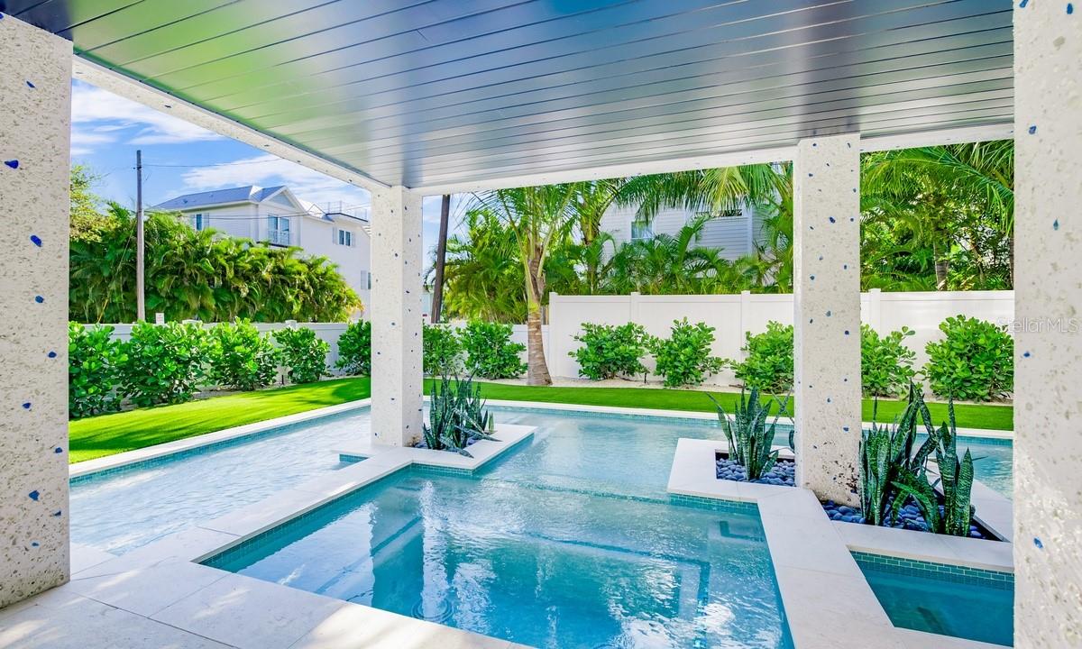 A4682263 Property Photo