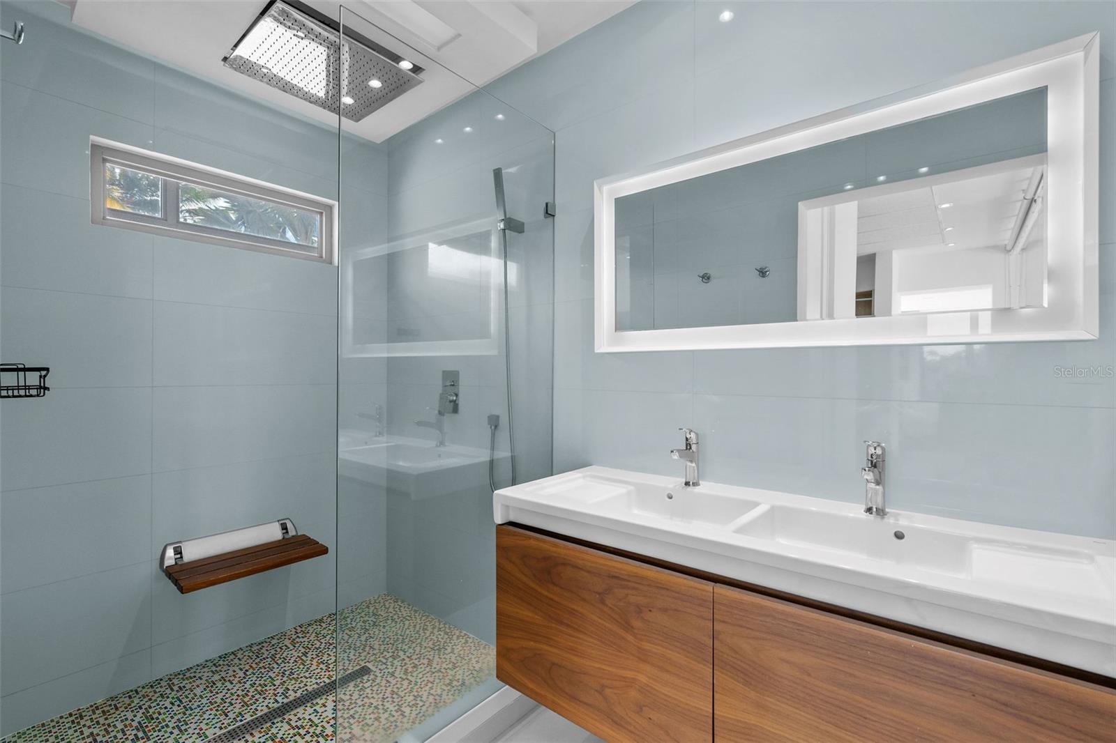 PR9119256 Property Photo