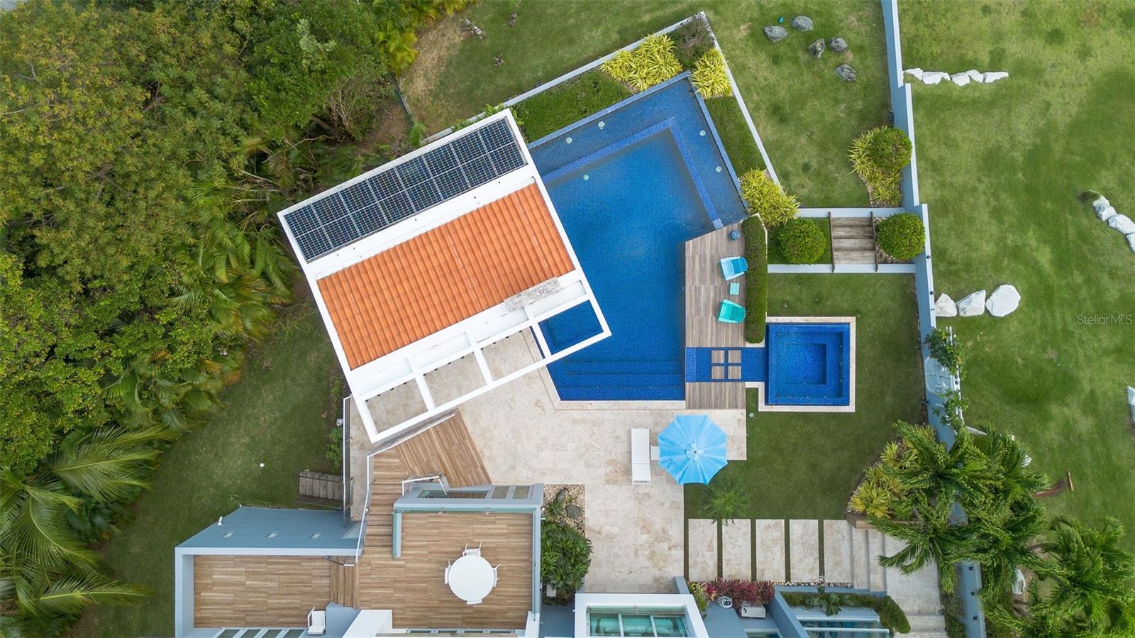 PR9119256 Property Photo