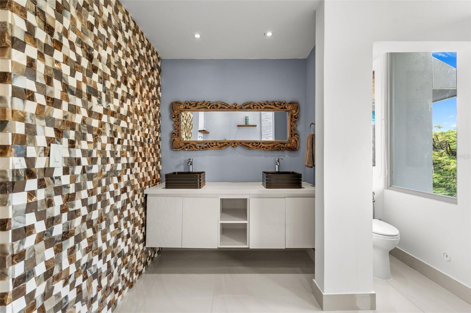 PR9119256 Property Photo