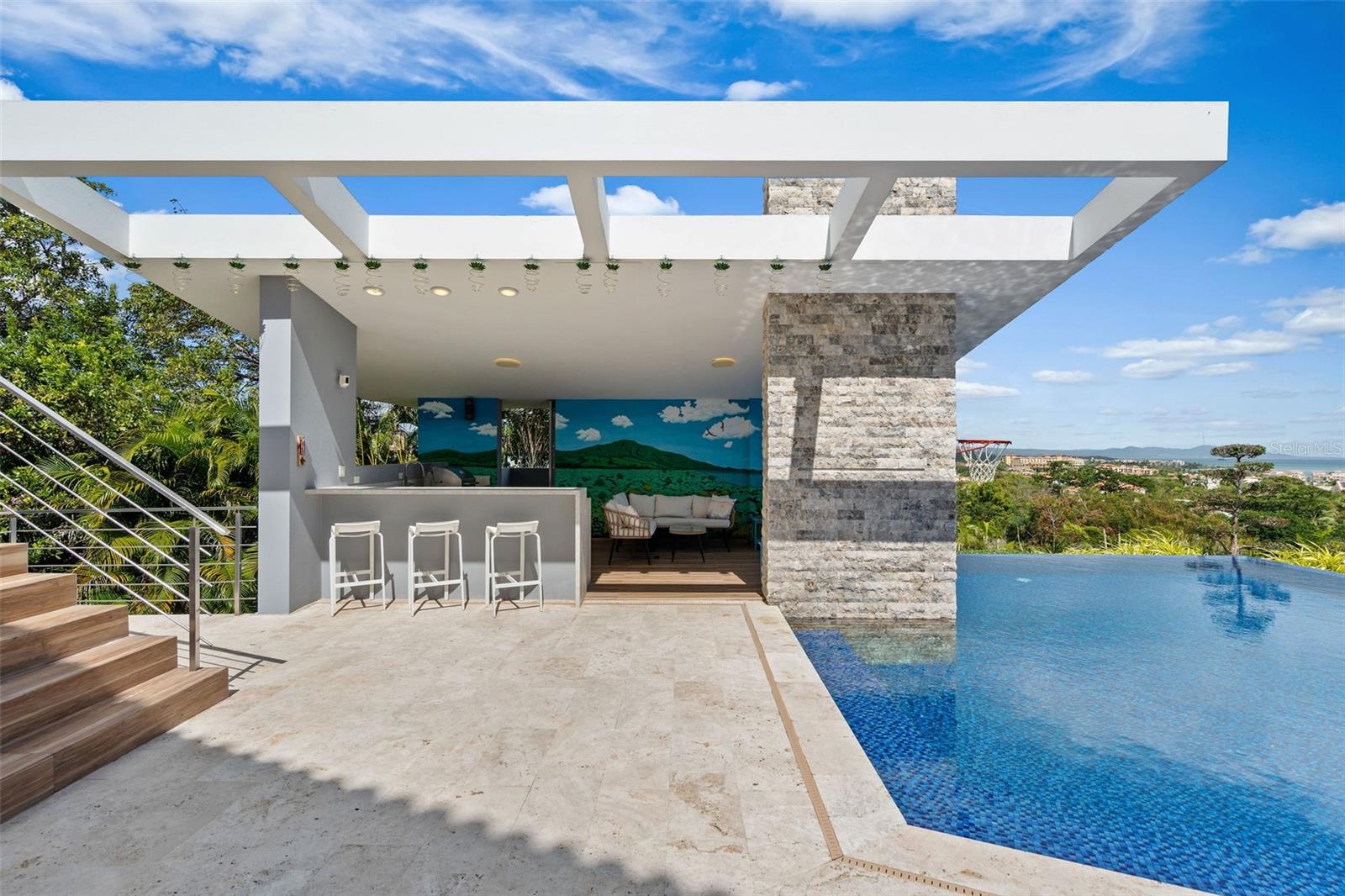 PR9119256 Property Photo