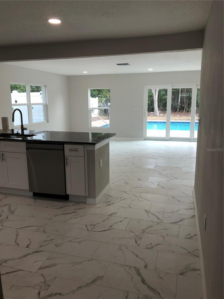 345 PARKLAND AVE, SARASOTA, FL, 34232