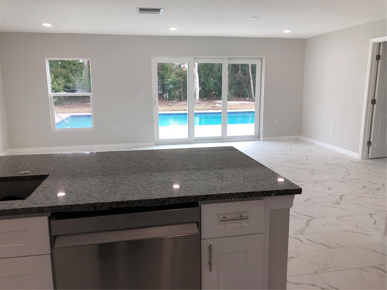 345 PARKLAND AVE, SARASOTA, FL, 34232