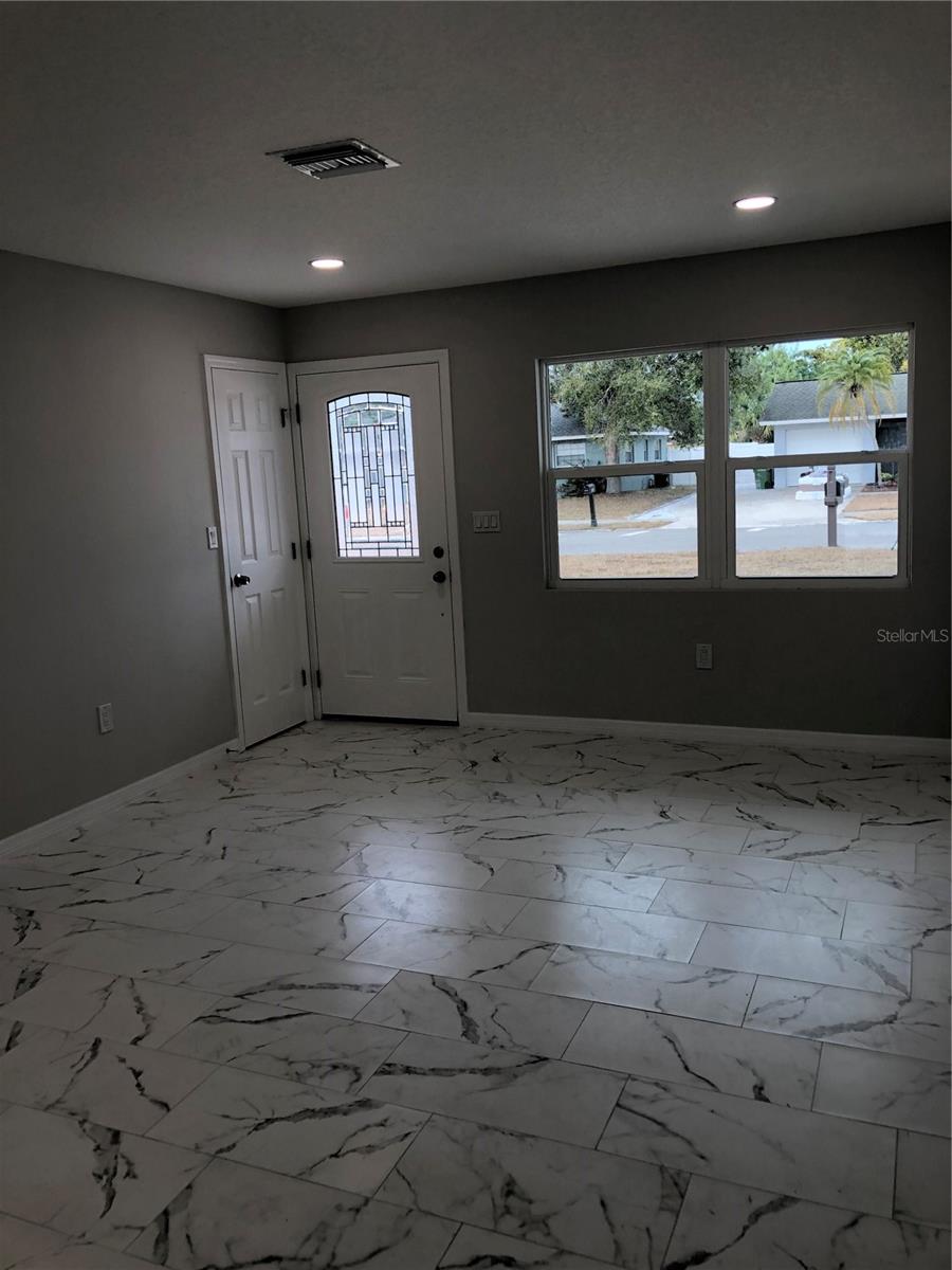 345 PARKLAND AVE, SARASOTA, FL, 34232