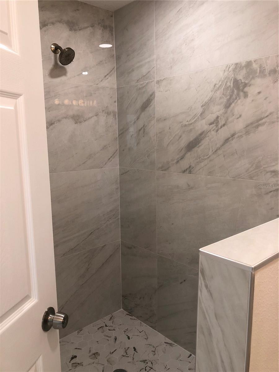 345 PARKLAND AVE, SARASOTA, FL, 34232