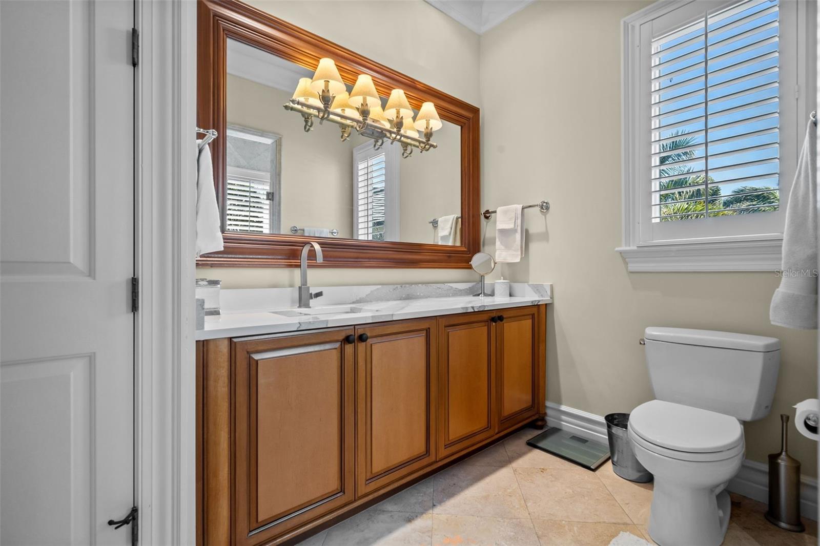 A4682309 Property Photo