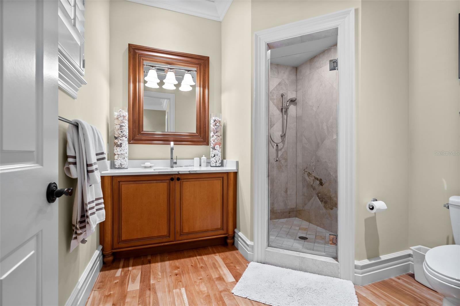 A4682309 Property Photo