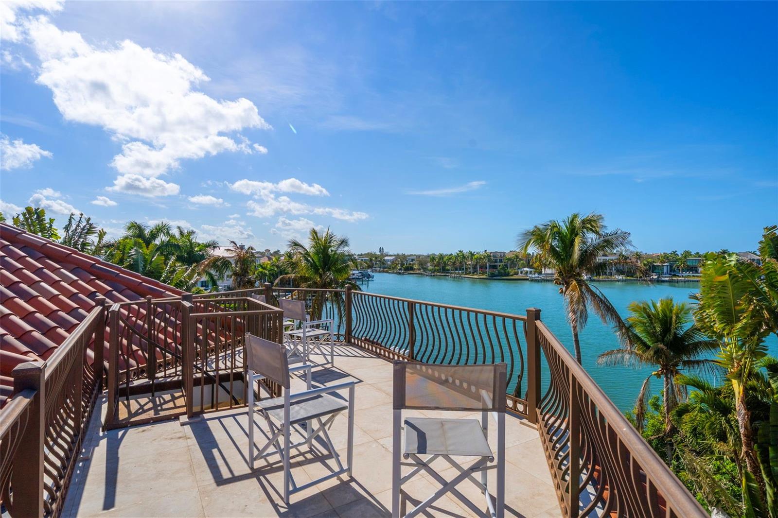 A4682309 Property Photo