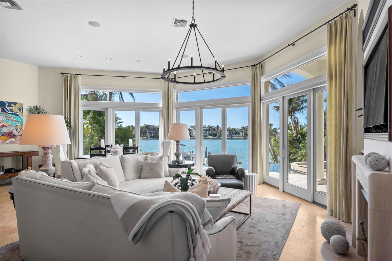 A4682309 Property Photo