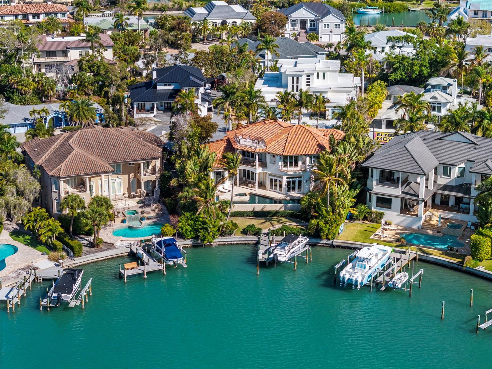 A4682309 Property Photo