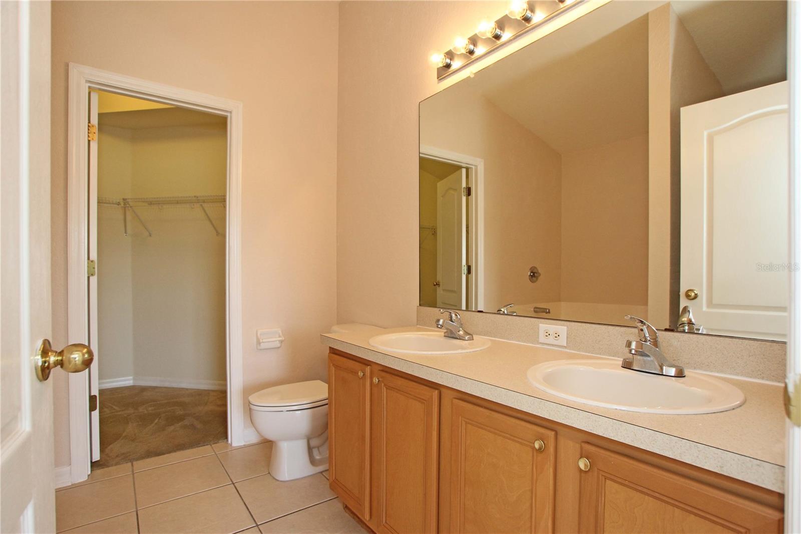 6852 SHADOWCAST LN, LAKELAND, FL, 33813