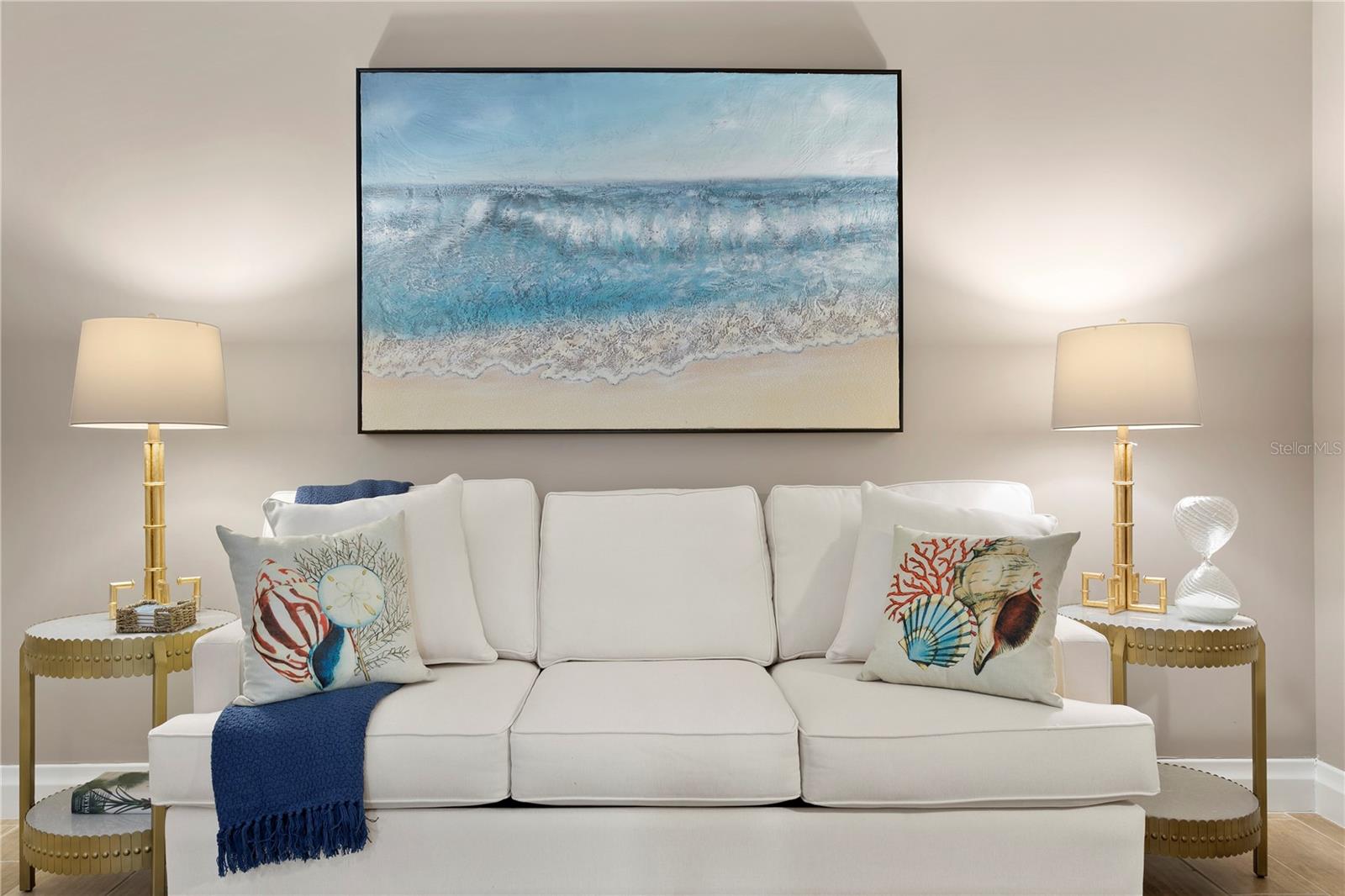 TB8475633 Property Photo