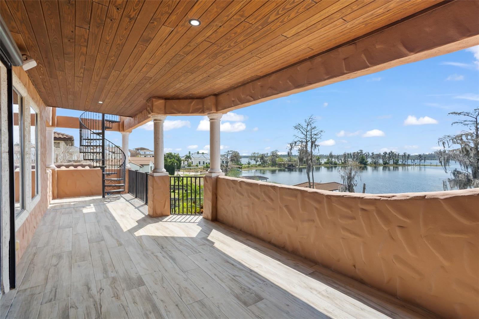 O6382015 Property Photo