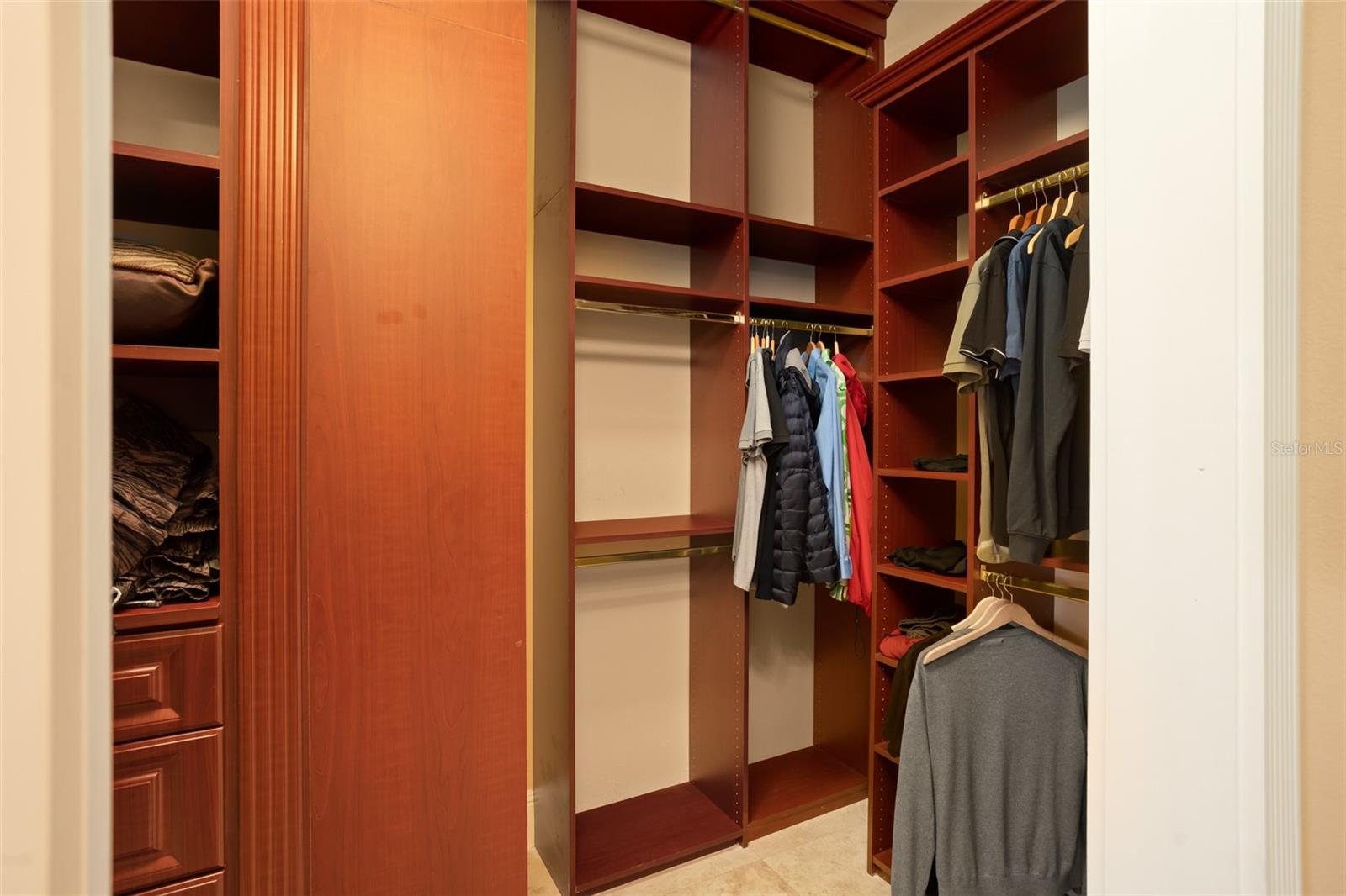 O6382015 Property Photo