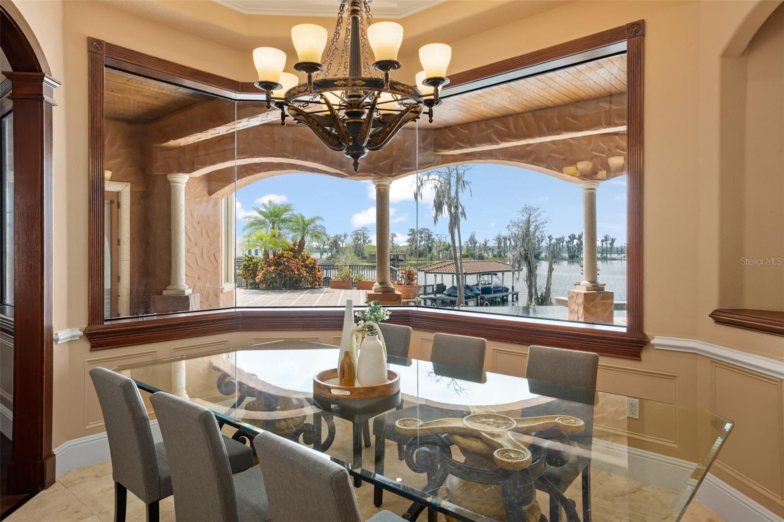 O6382015 Property Photo