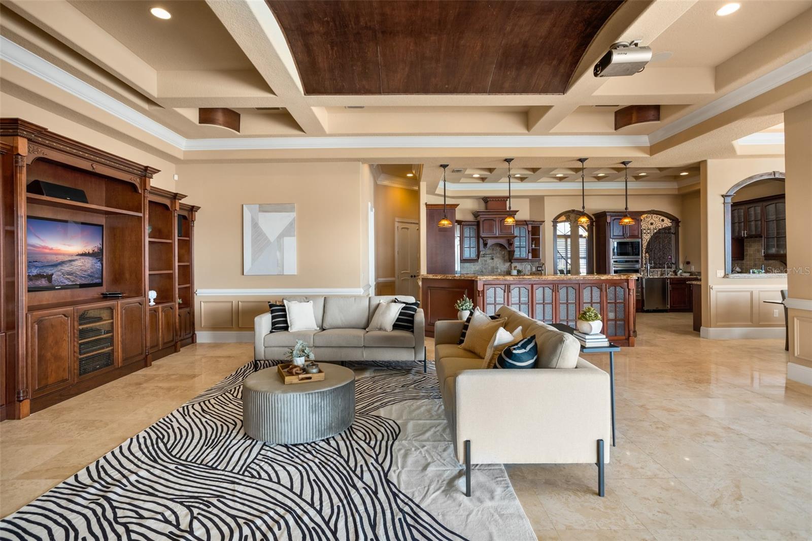 O6382015 Property Photo