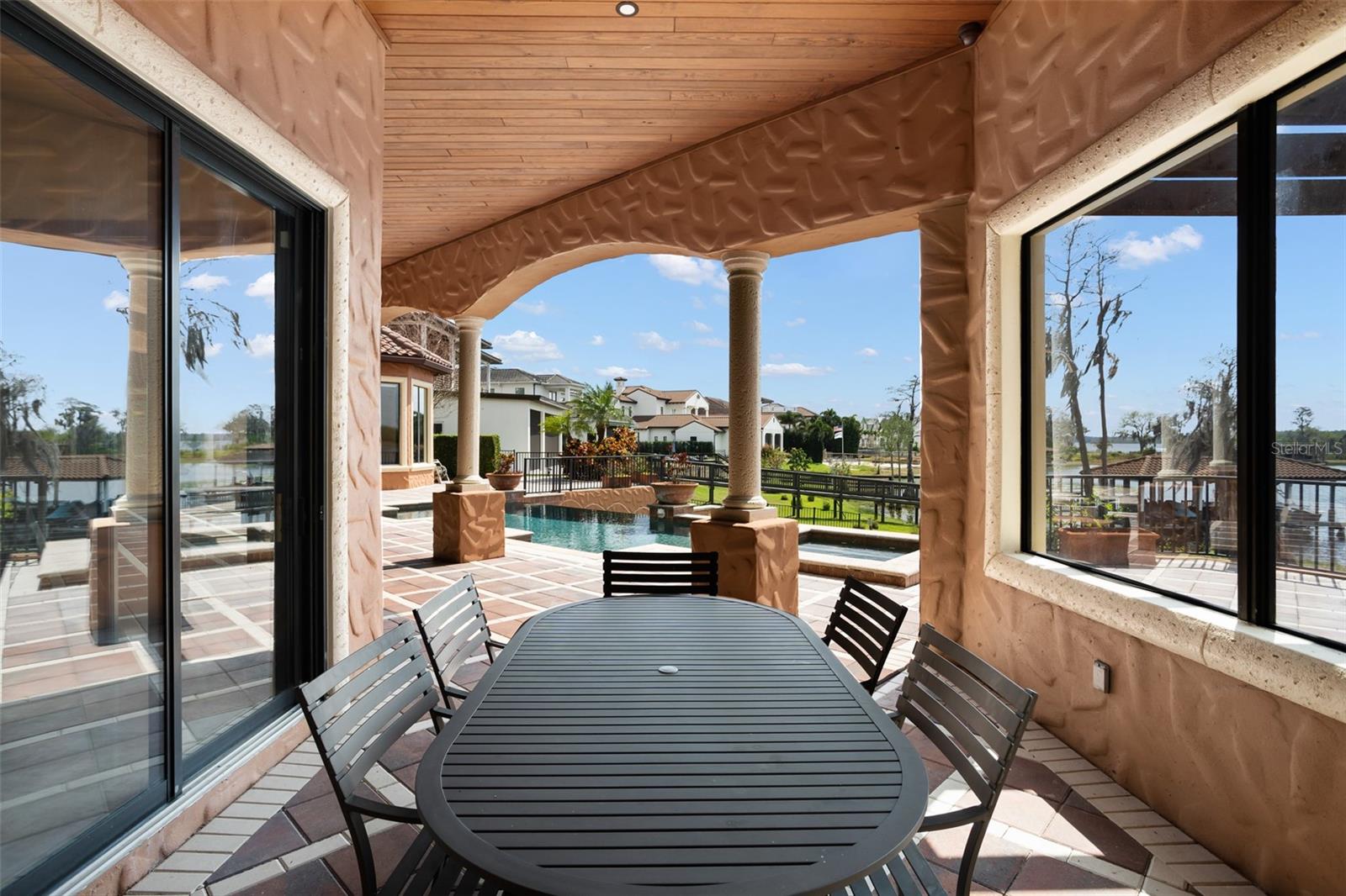 O6382015 Property Photo