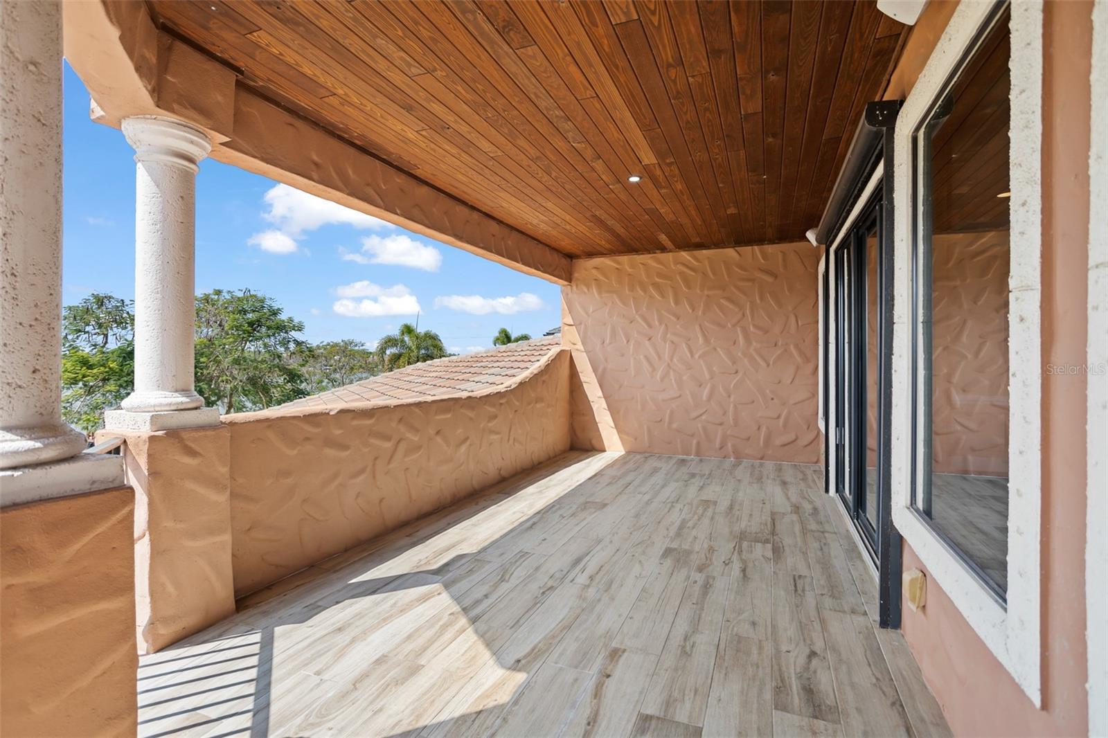 O6382015 Property Photo