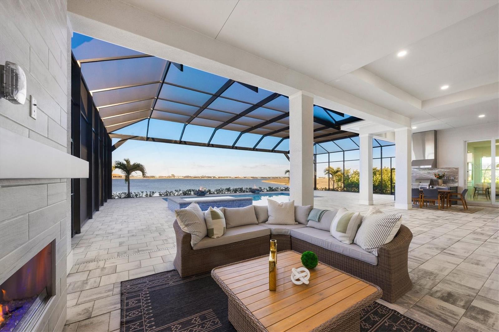 A4682338 Property Photo