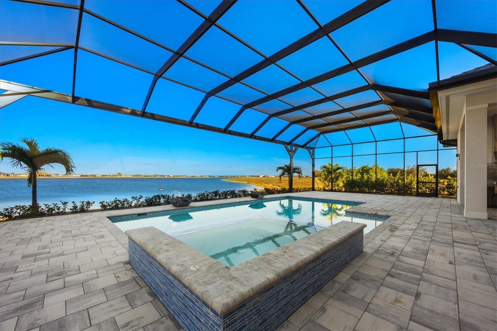 A4682338 Property Photo