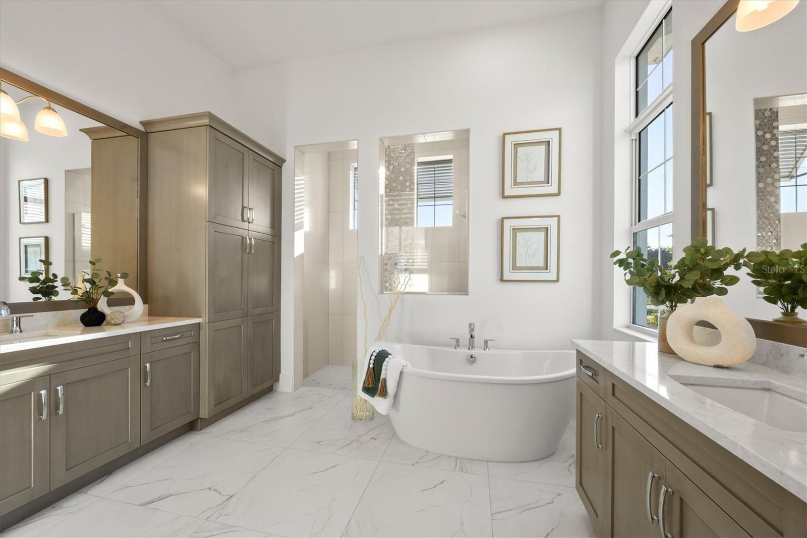 A4682338 Property Photo