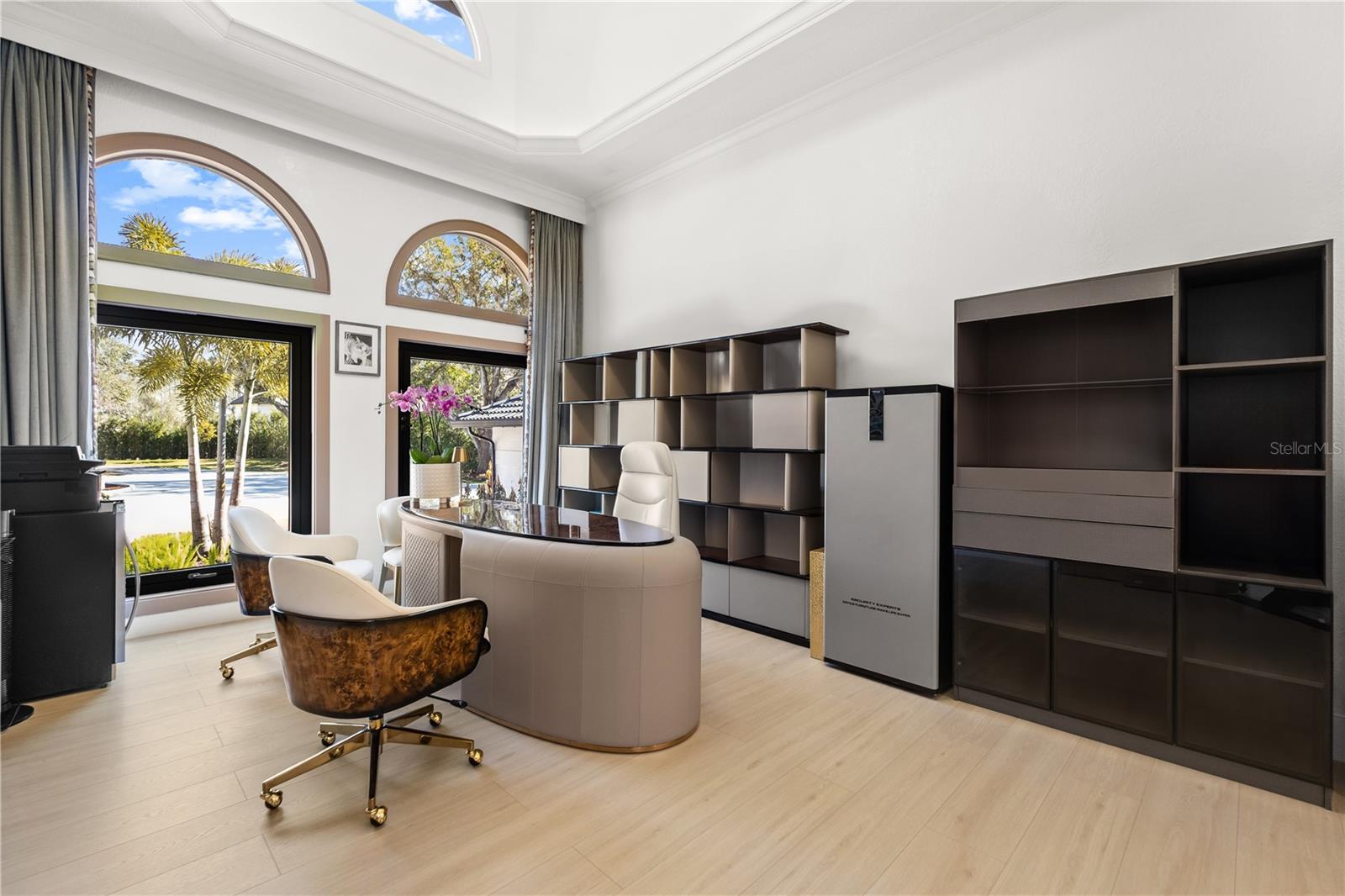 O6382040 Property Photo