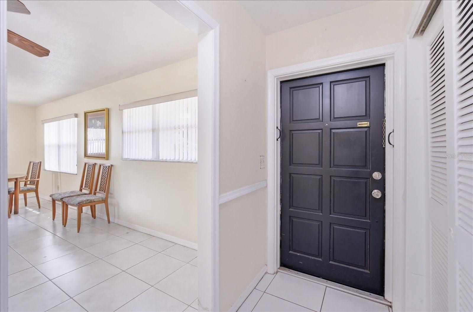2101 W KYRA DR, TAMPA, FL, 33612