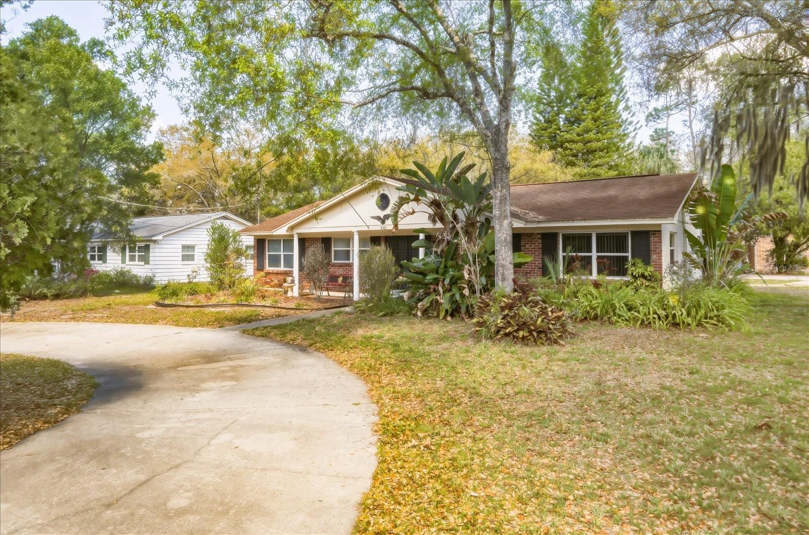 2101 W KYRA DR, TAMPA, FL, 33612