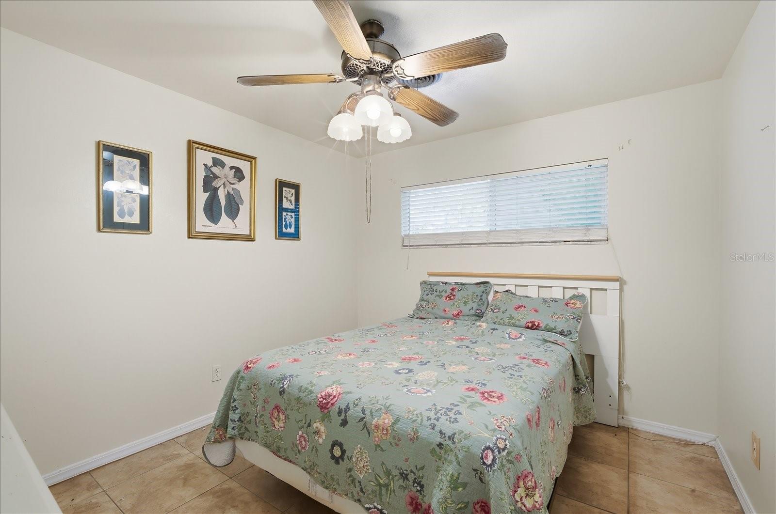 2101 W KYRA DR, TAMPA, FL, 33612