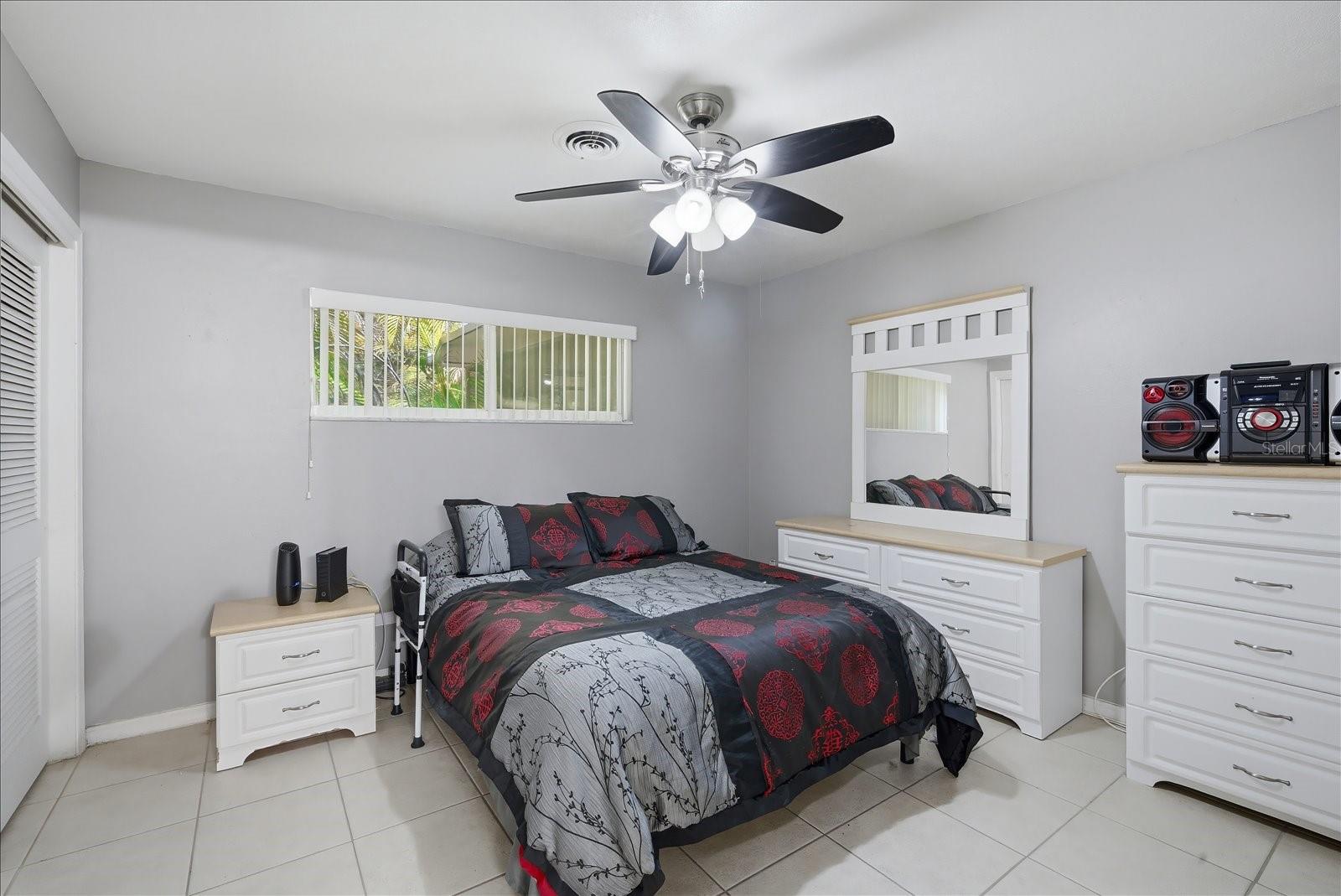 2101 W KYRA DR, TAMPA, FL, 33612