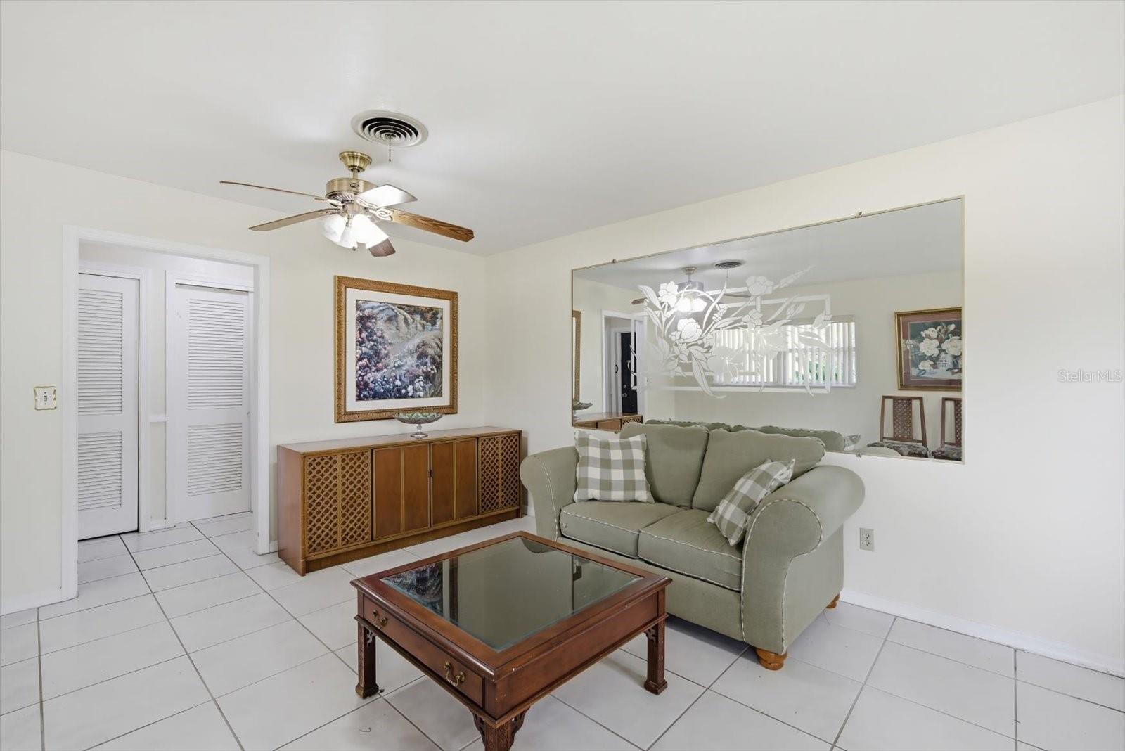 2101 W KYRA DR, TAMPA, FL, 33612