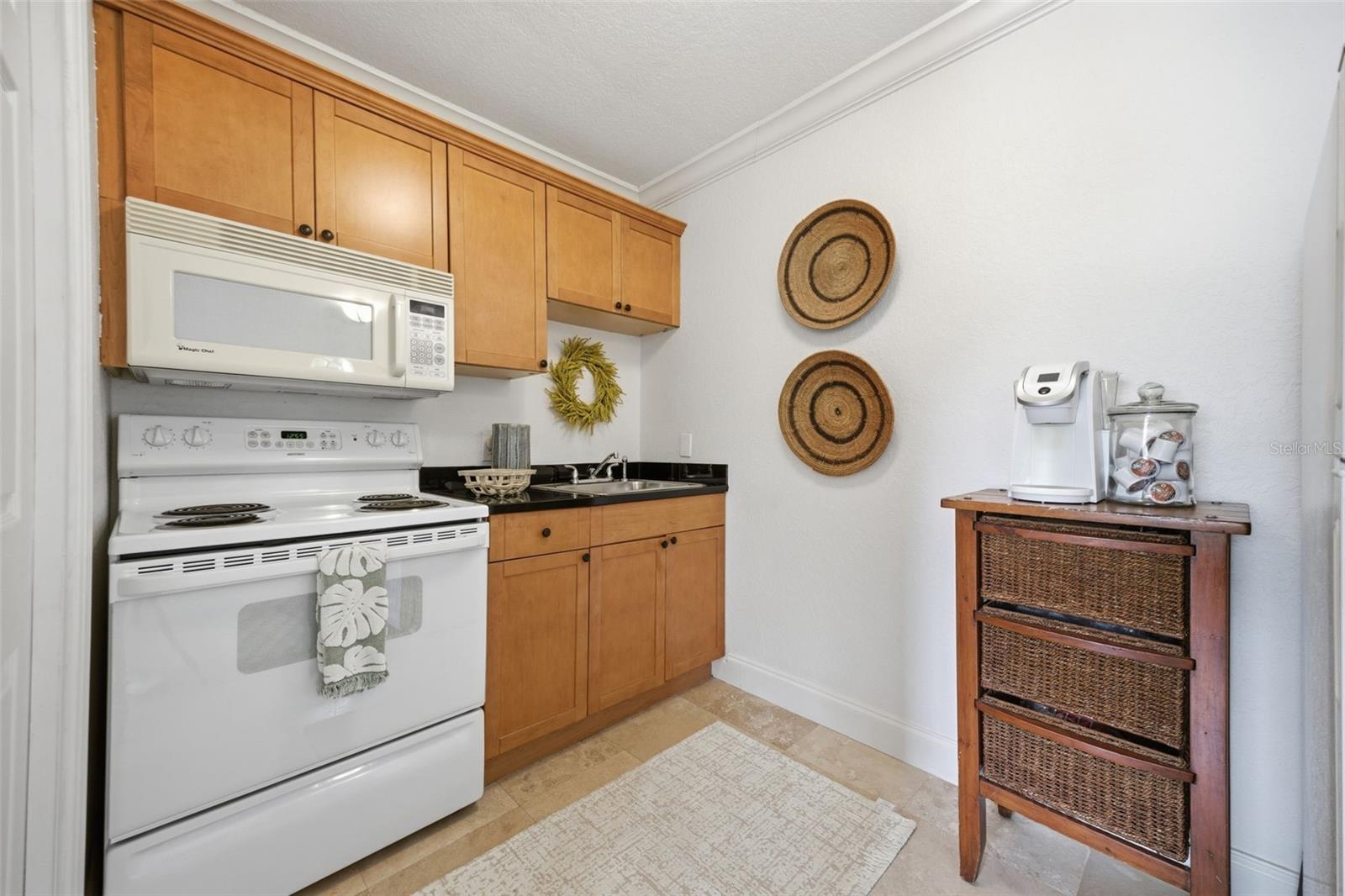 921 CORNELIUS AVE, TAMPA, FL, 33603