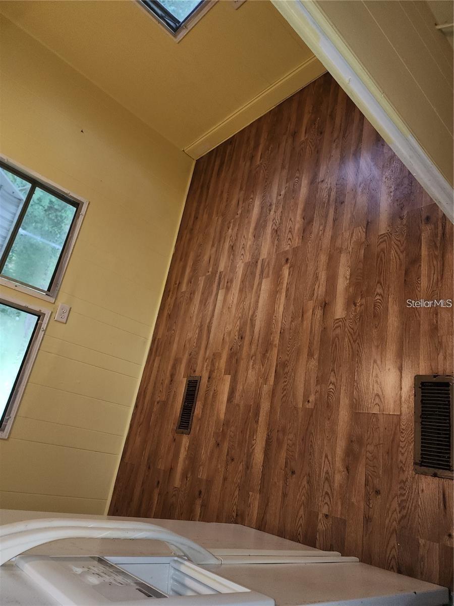 A4682352 Property Photo