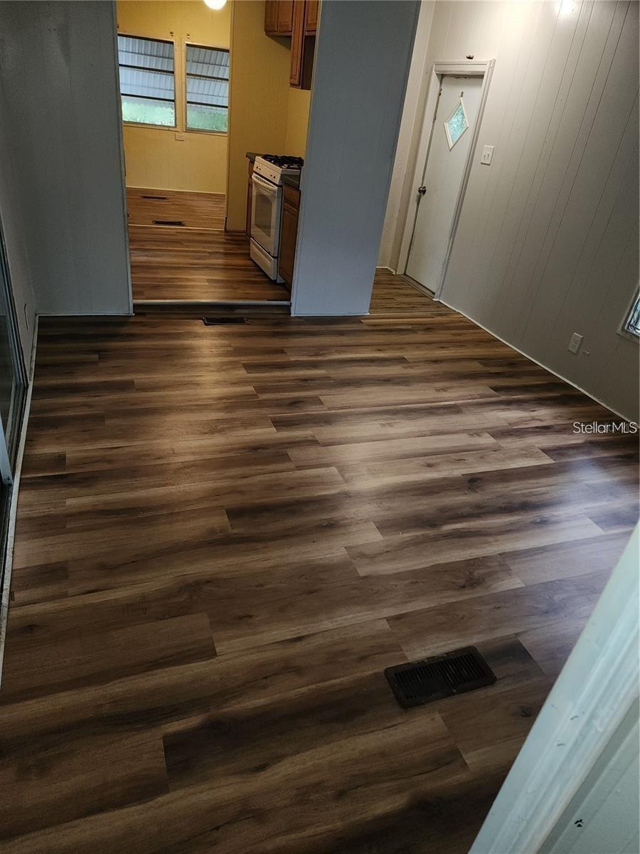 A4682352 Property Photo