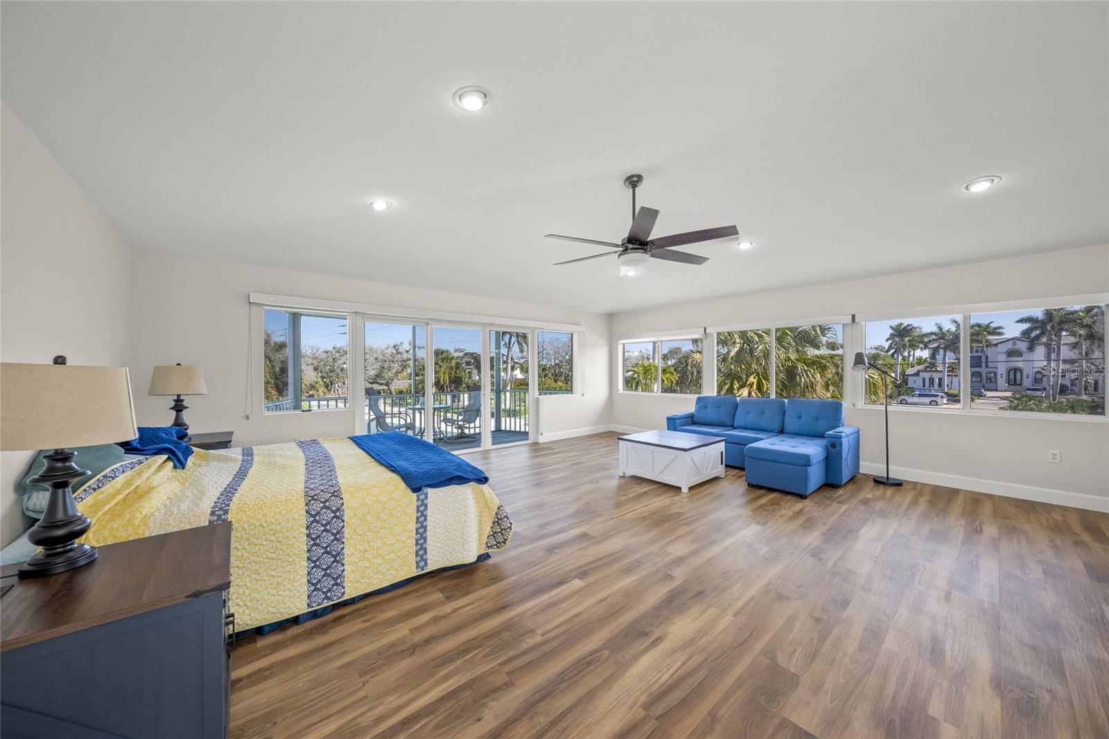 A4682353 Property Photo