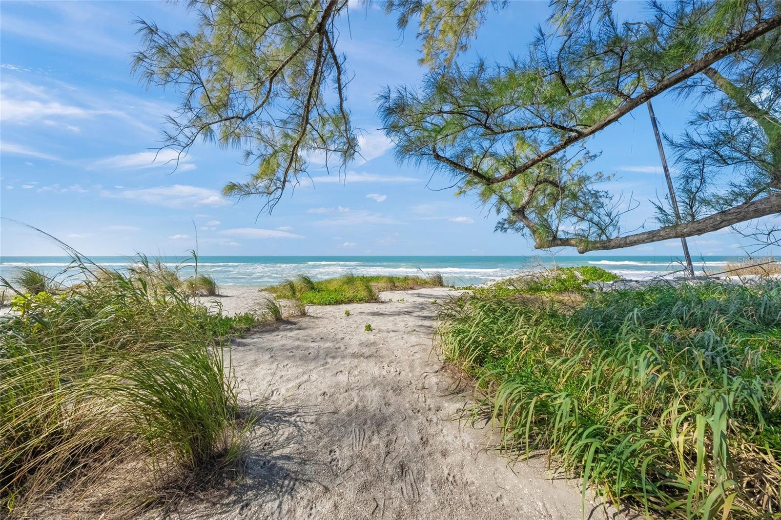 A4682353 Property Photo