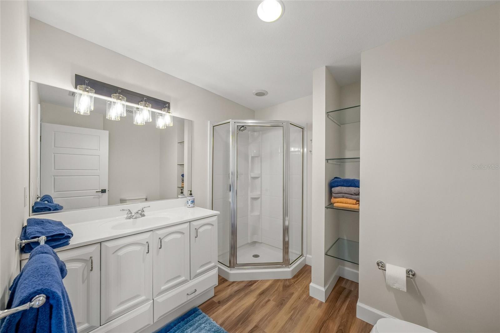 A4682353 Property Photo