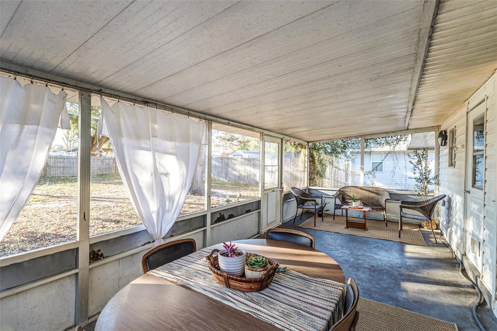 516 WALNUT ST, AUBURNDALE, FL, 33823