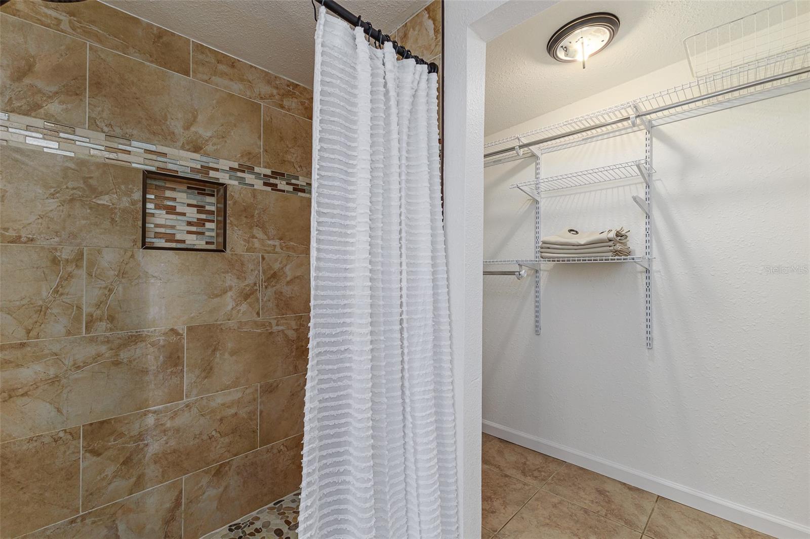 516 WALNUT ST, AUBURNDALE, FL, 33823