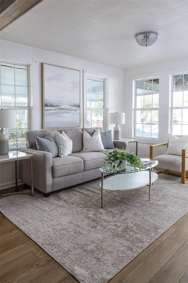 516 WALNUT ST, AUBURNDALE, FL, 33823