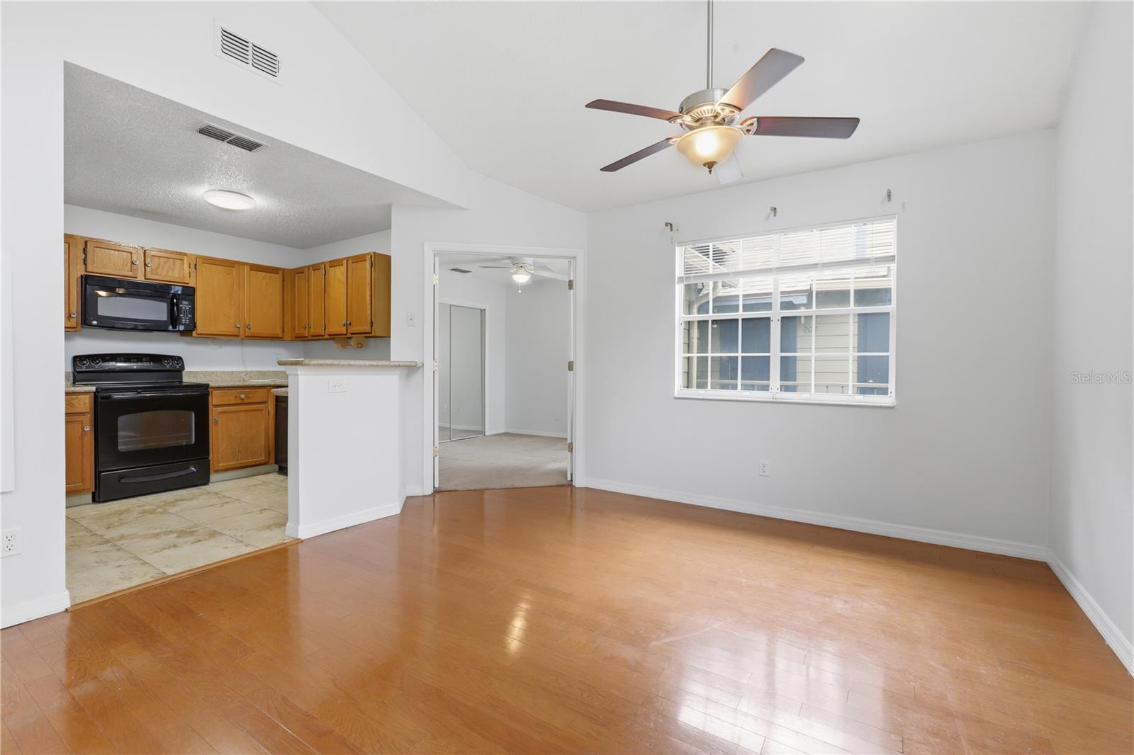 949 BIRD BAY CT #201, LAKE MARY, FL, 32746