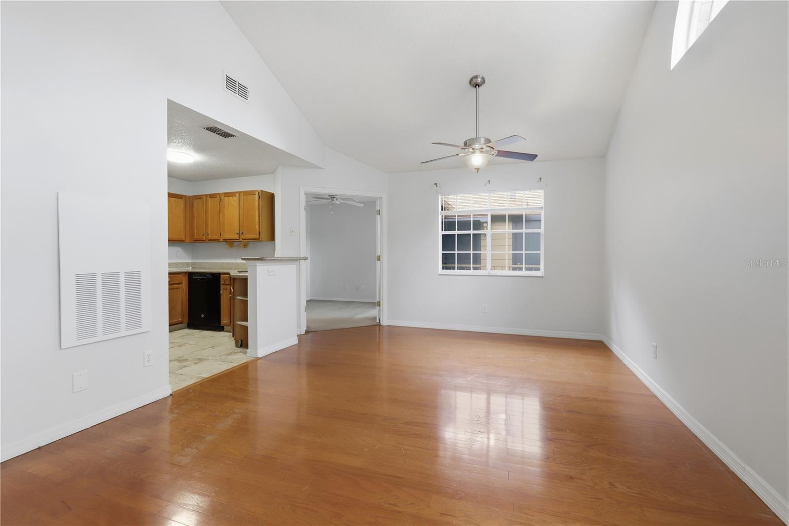 949 BIRD BAY CT #201, LAKE MARY, FL, 32746