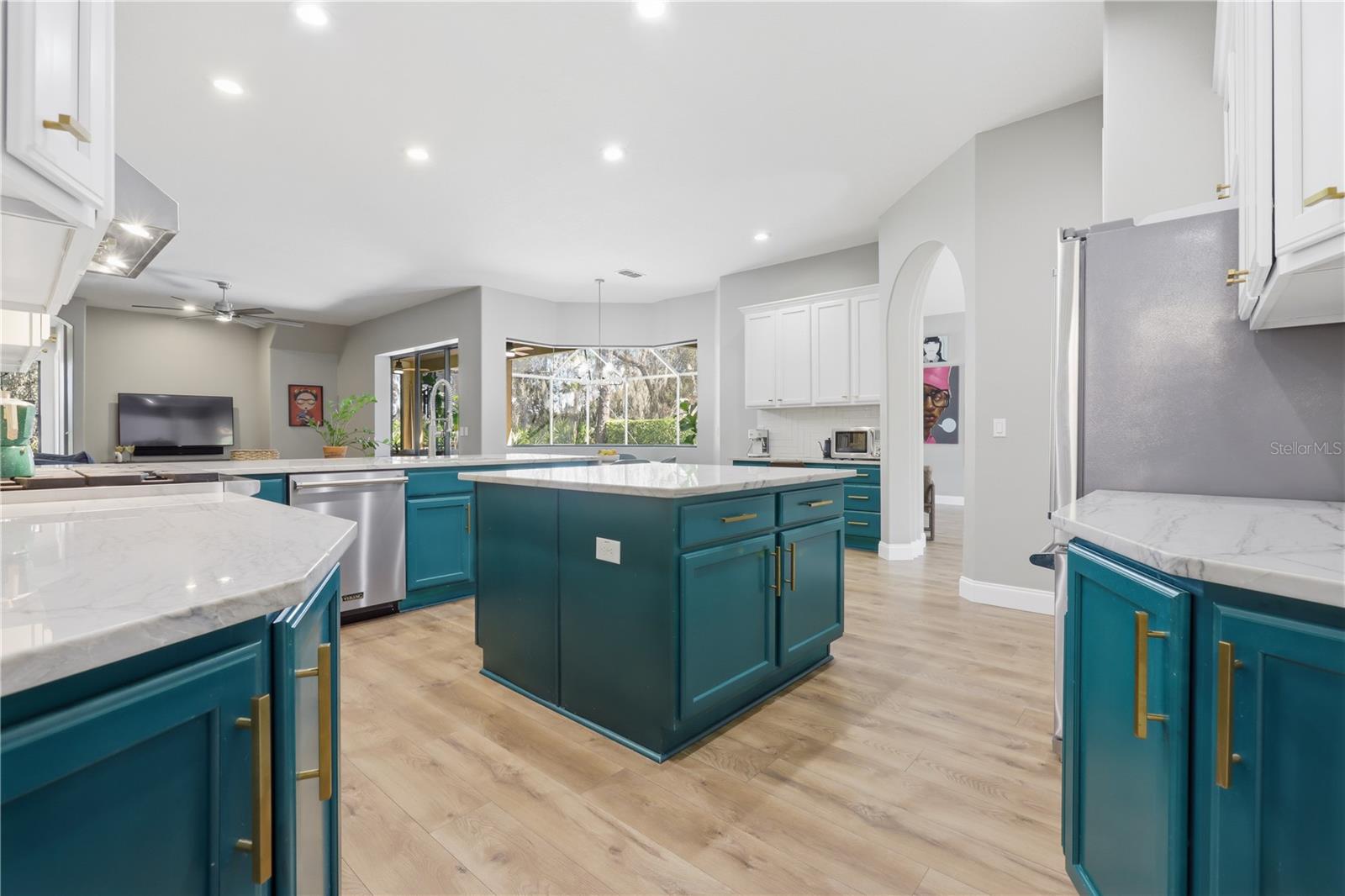 111 SAN LUCIA DR, DEBARY, FL, 32713