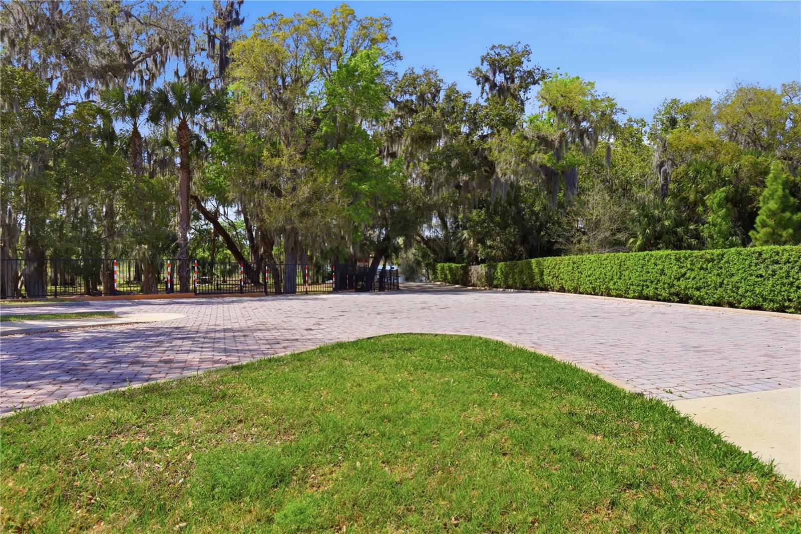 111 SAN LUCIA DR, DEBARY, FL, 32713