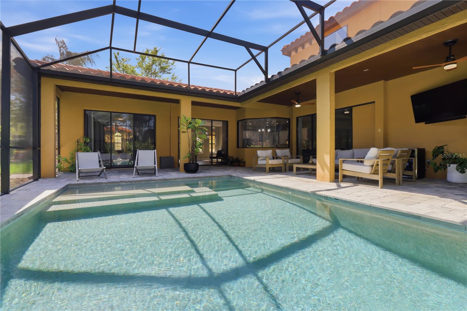 111 SAN LUCIA DR, DEBARY, FL, 32713