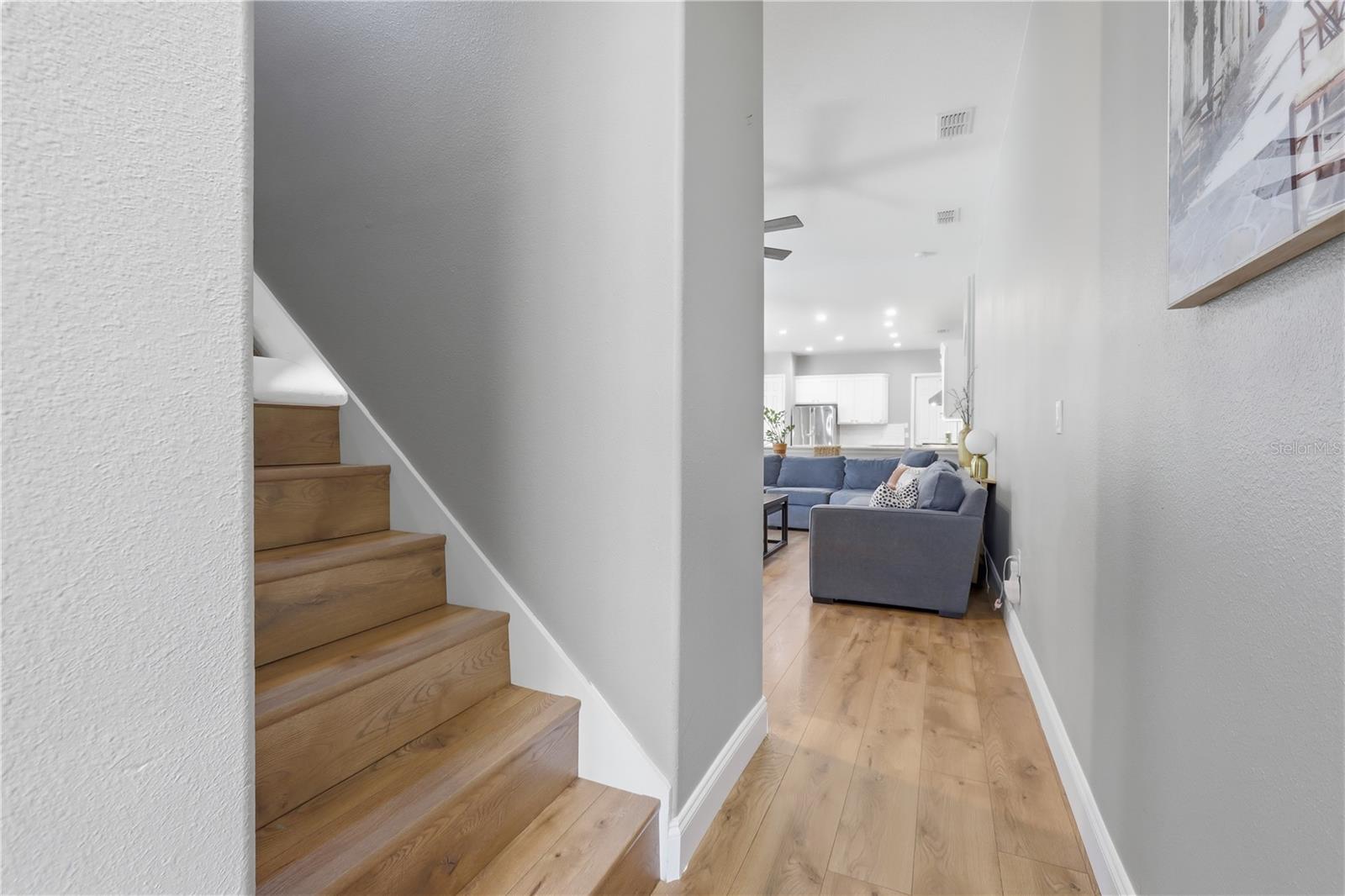 111 SAN LUCIA DR, DEBARY, FL, 32713