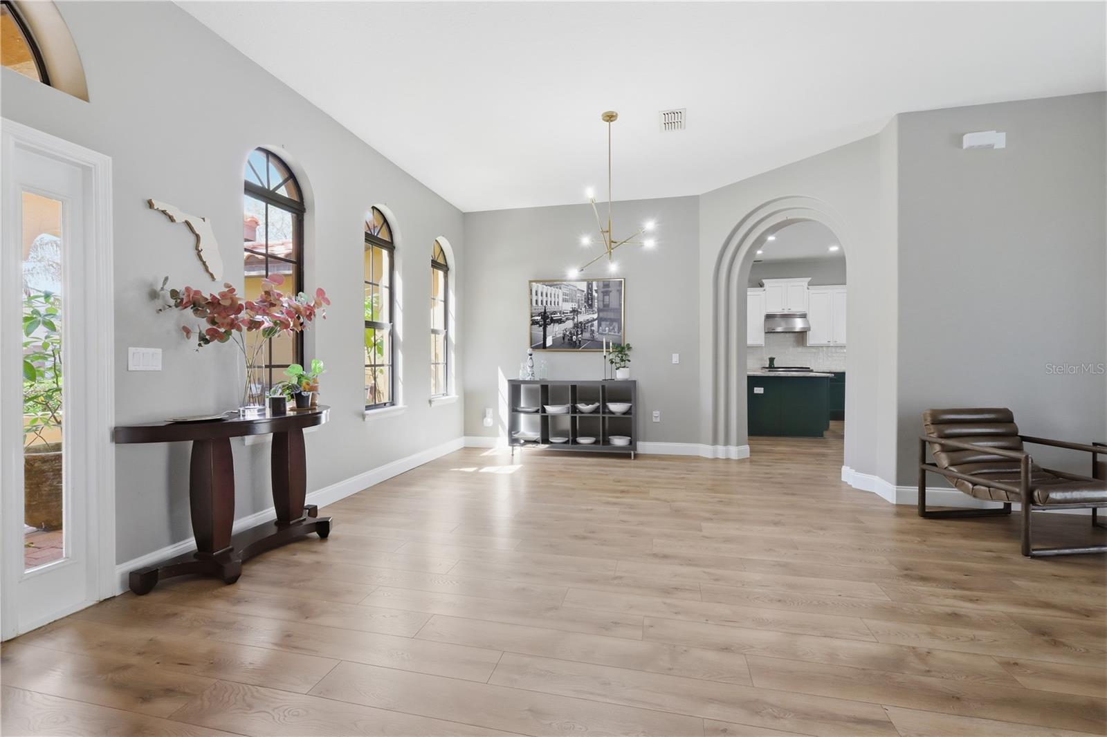 111 SAN LUCIA DR, DEBARY, FL, 32713