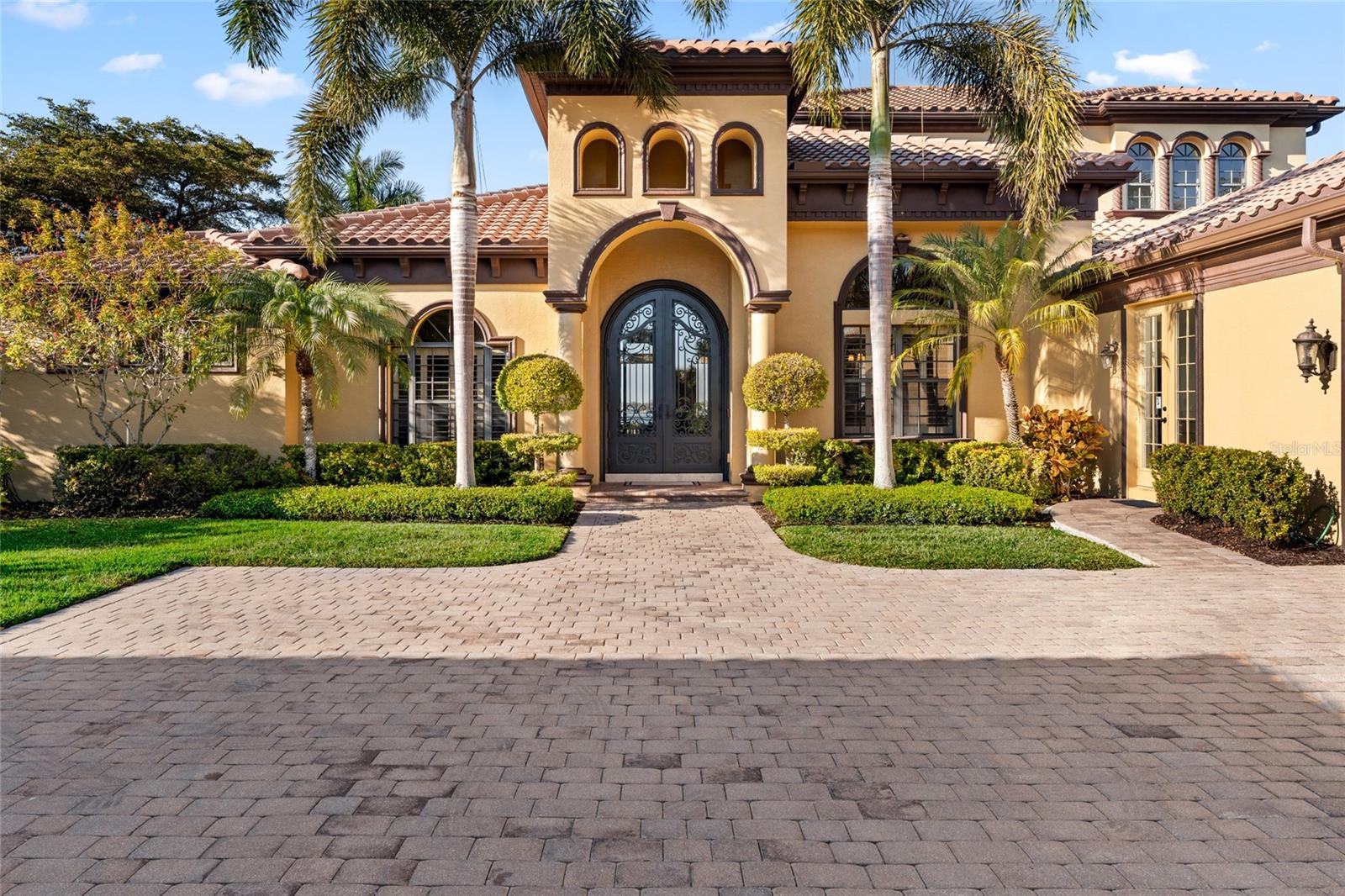 A4682382 Property Photo