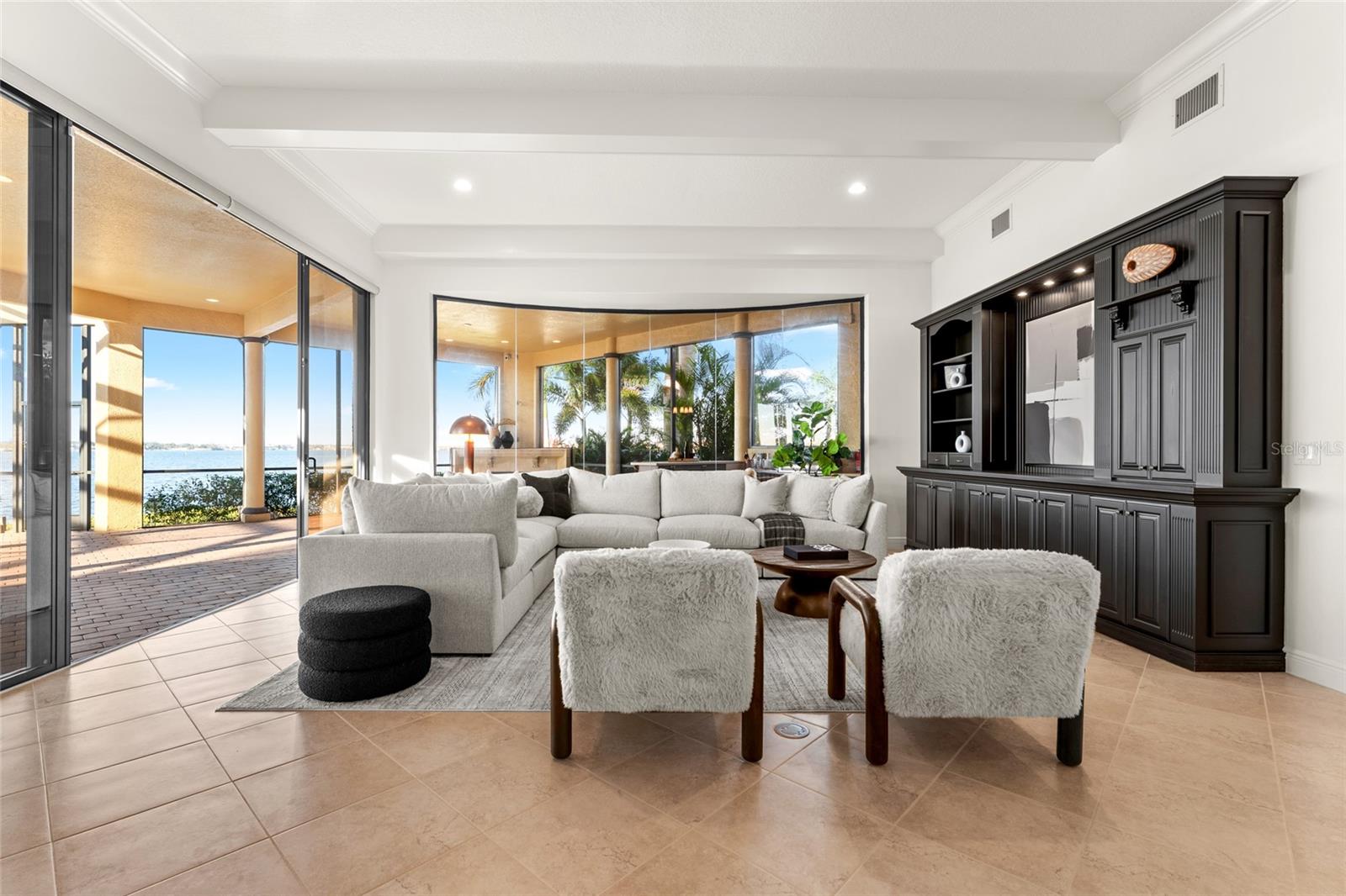 A4682382 Property Photo